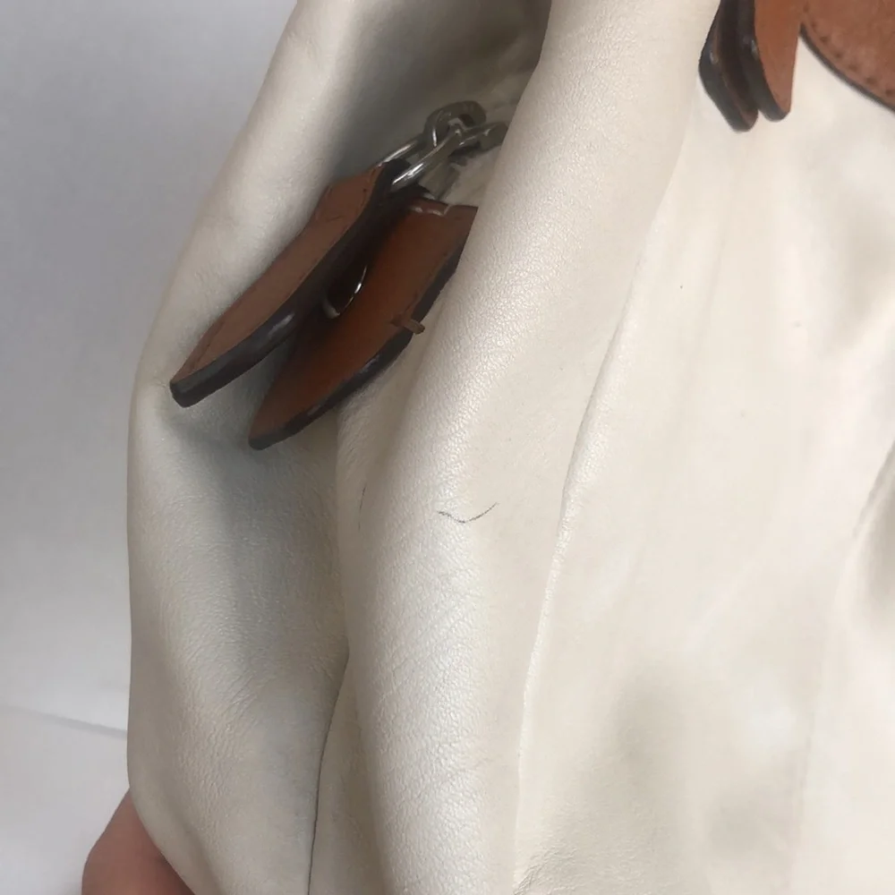 Coach F19453 White Leather Hobo Bag
